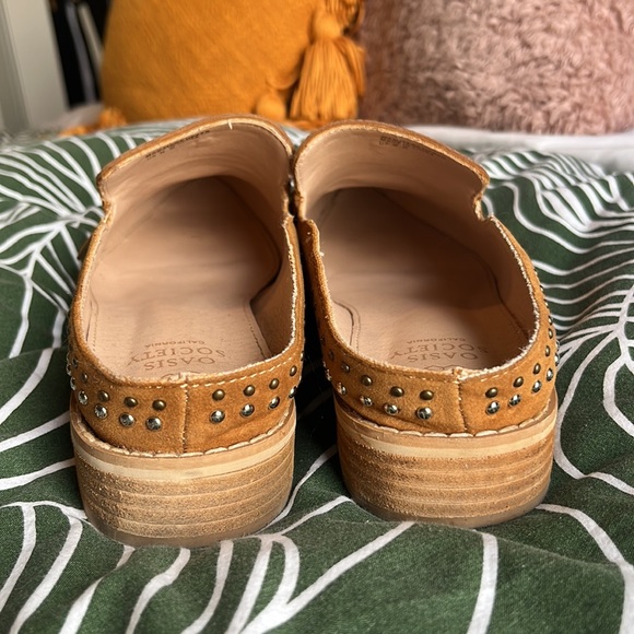 Mules - Picture 4 of 5